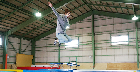 神奈川のトランポリンジム ピーストランポリンジム寒川